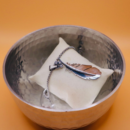 Silver Feather Pendant & Necklace